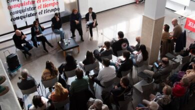 Foto del acto abierto con Antonio Maillo, Unai Sordo, Rosa Pérez, Engracia Rivera e Iván Hernández en acto abierto VI Escuela
